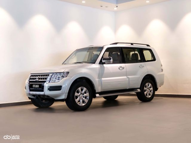 Used - Perfect Condition 2018 Mitsubishi Pajero GLS White exterior with Beige interior at Autobahn Automotive