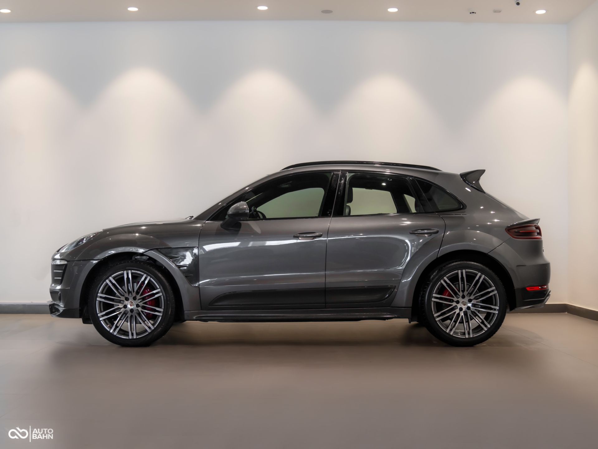 2015 Porsche Macan S - 10662 | Autobahn Automotive