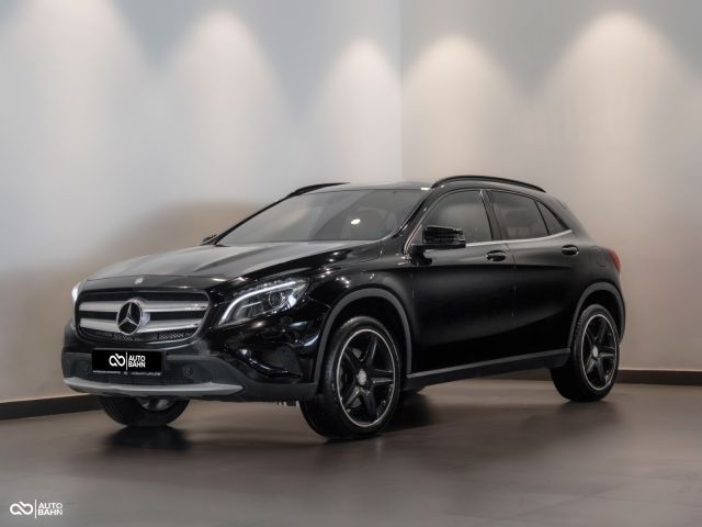 Used - Perfect Condition 2017 Mercedes-Benz GLA 250 Black exterior with Beige interior at Autobahn Automotive