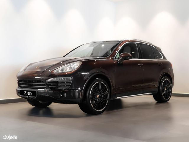 2014 Porsche Cayenne S - 11023 | Autobahn Automotive