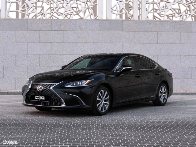 Used - Perfect Condition 2020 Lexus ES 300H Hybrid Black exterior with Beige interior at Autobahn Automotive