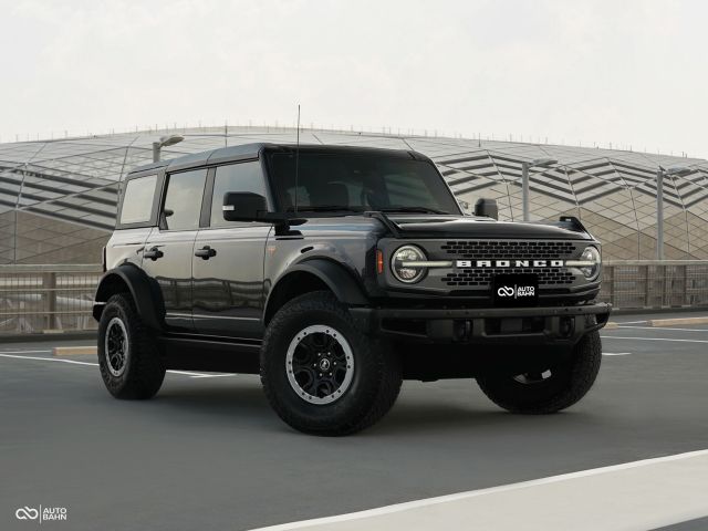 Used - Perfect Condition 2022 Ford Bronco BADLANDS Black exterior with Black interior at Autobahn Automotive