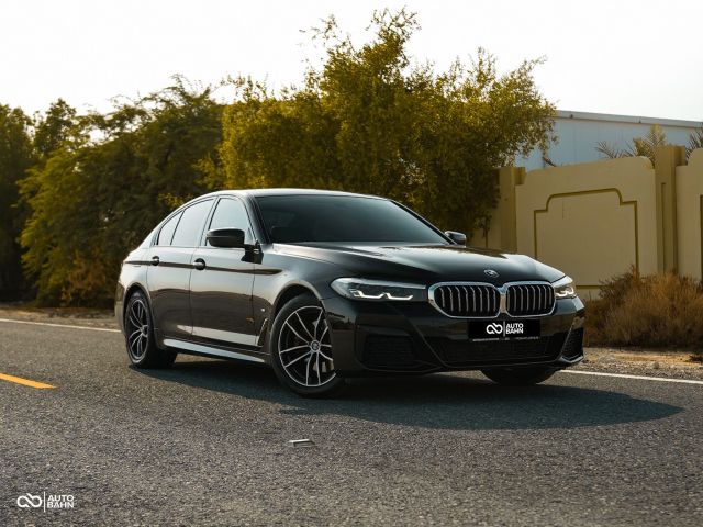Used - Perfect Condition 2022 BMW 5 Series 520i at Autobahn Automotive