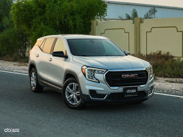 Used - Perfect Condition 2022 GMC Terrain SLE Silver exterior with White and Black interior at Autobahn Automotive