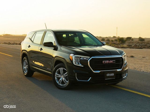 Used - Perfect Condition 2023 GMC Terrain SLE Black exterior with Grey and Black interior at Autobahn Automotive